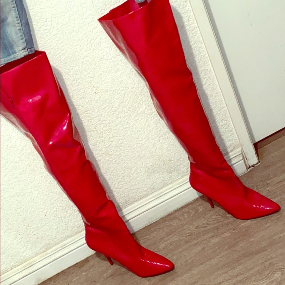 Salacious Juicy Red Boots !